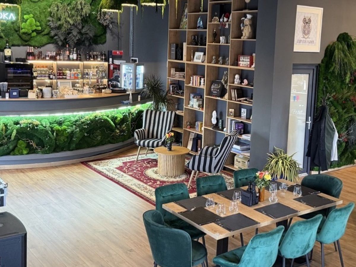Restaurant Background
