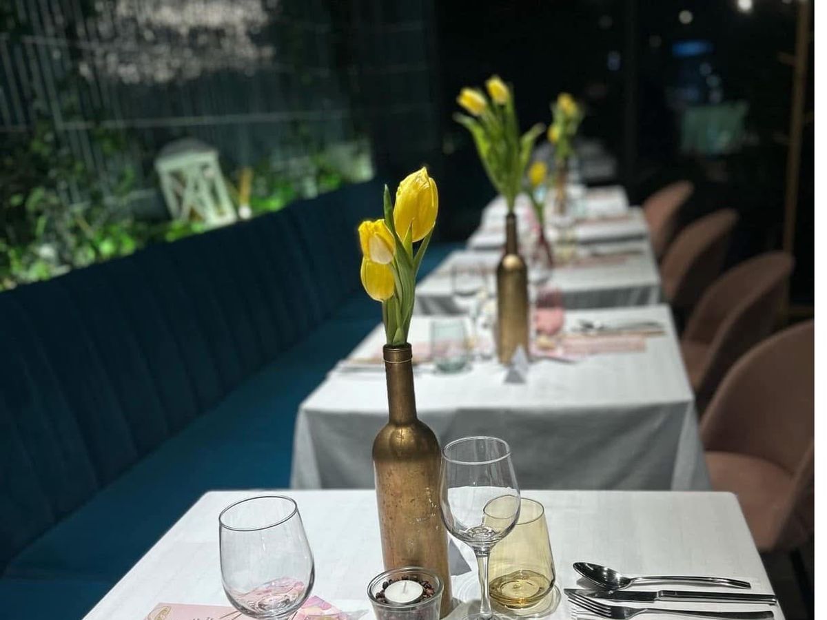 Restaurant Background