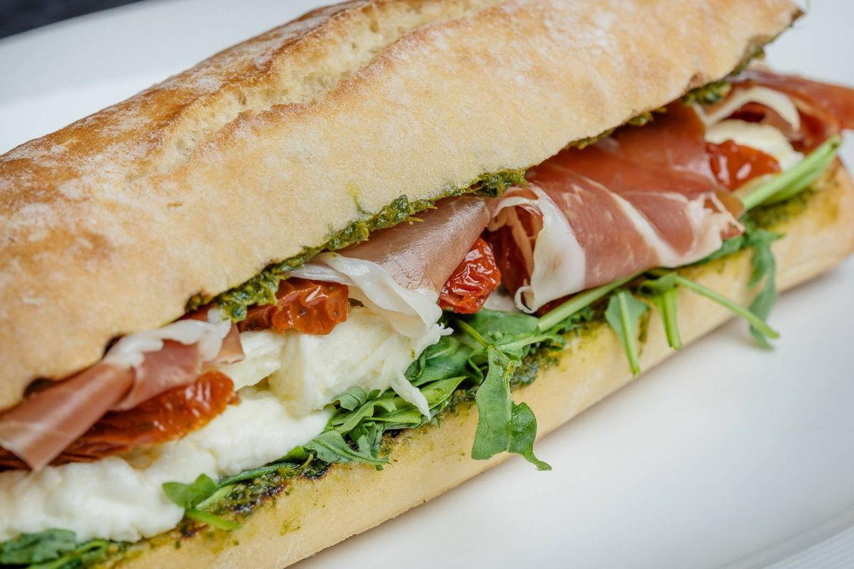 Sandwich Caprese