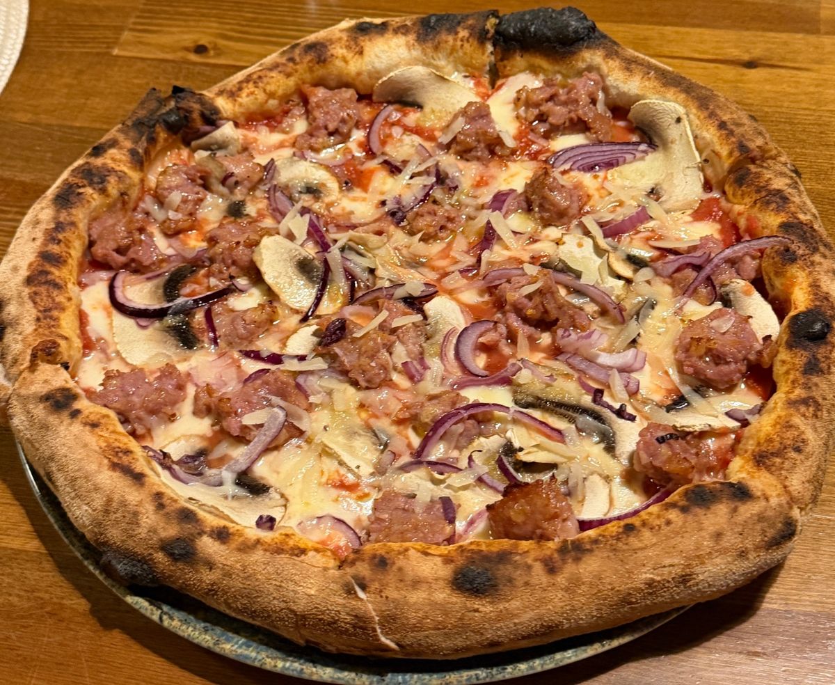 Pizza Salsiccia 