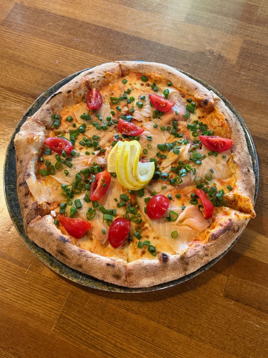 Pizza Al Salmone 32cm