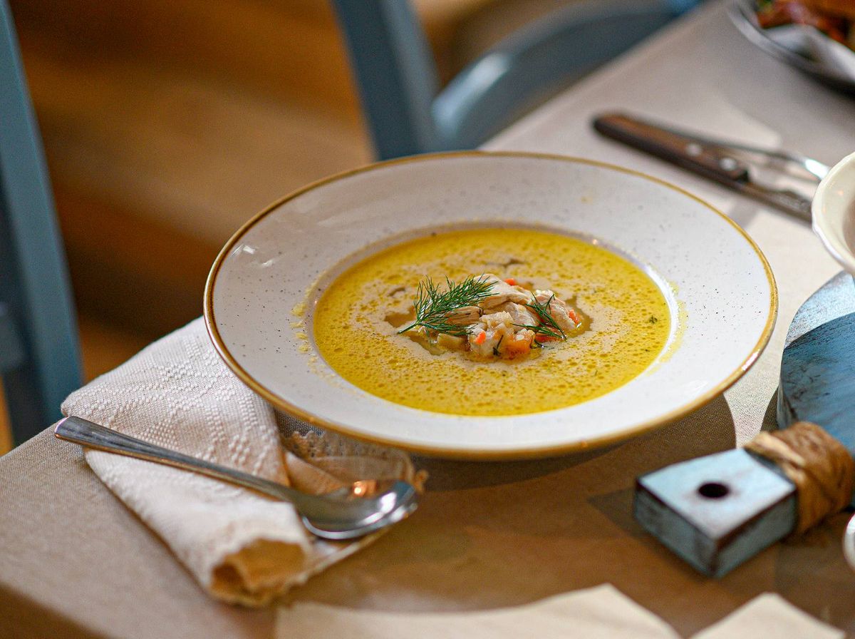 Ciorbă de Pui a la Grec