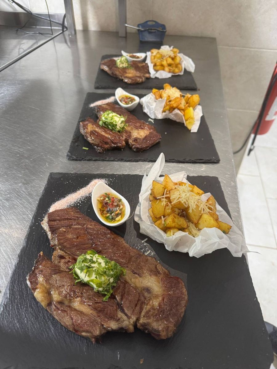 Ceafă vițel maturată Black Angus Argentina/Uruguay 100 gr