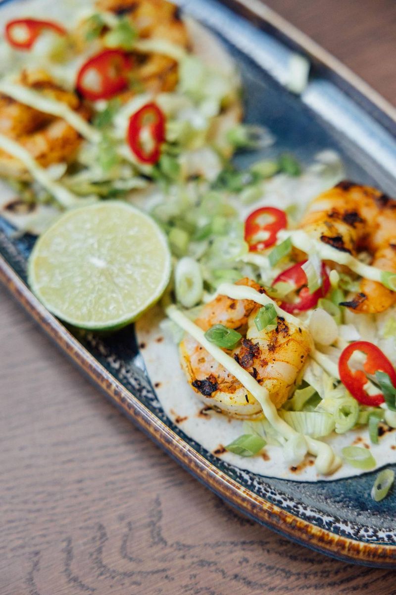 Tacos cu Avocado si Creveti 