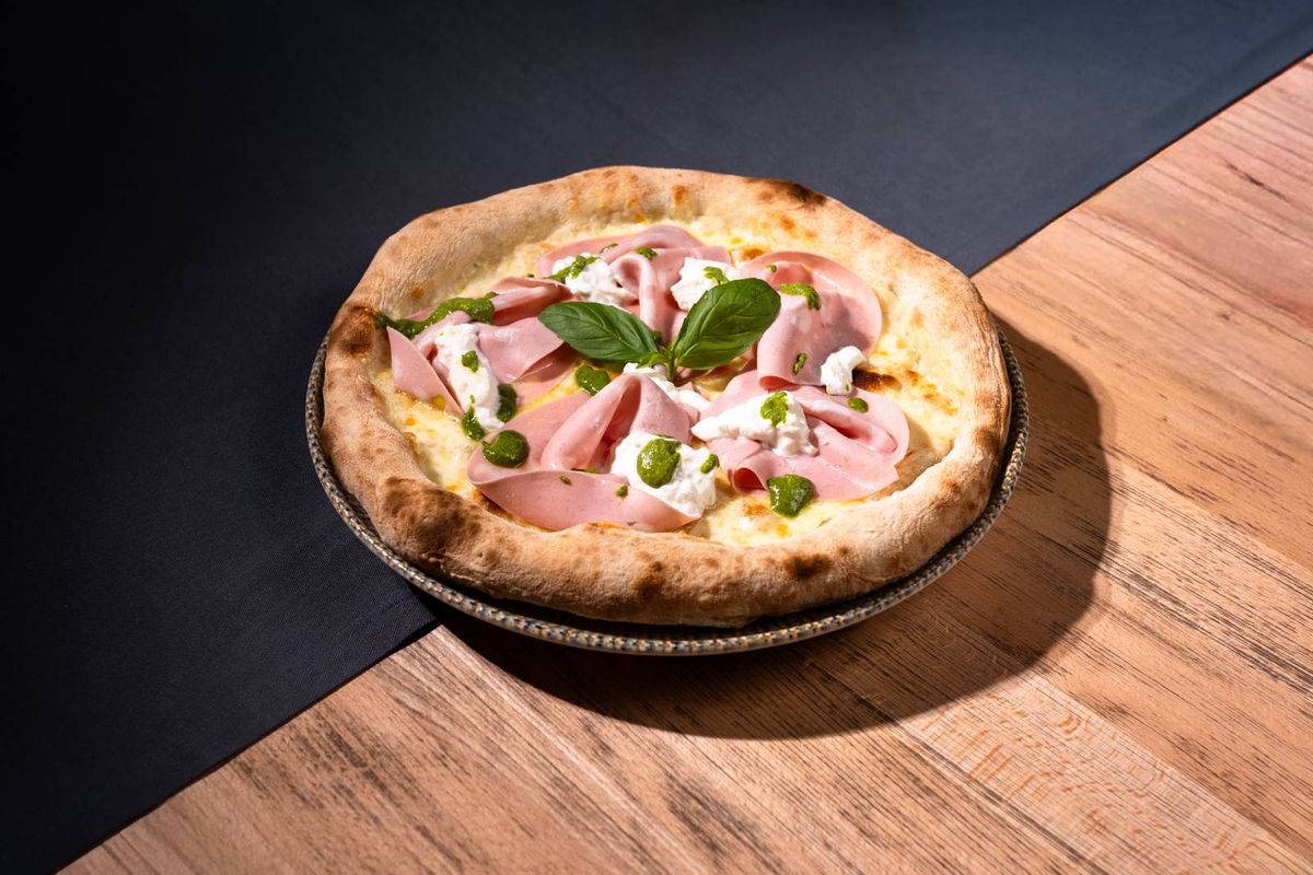 Mortadella, burata e pesto