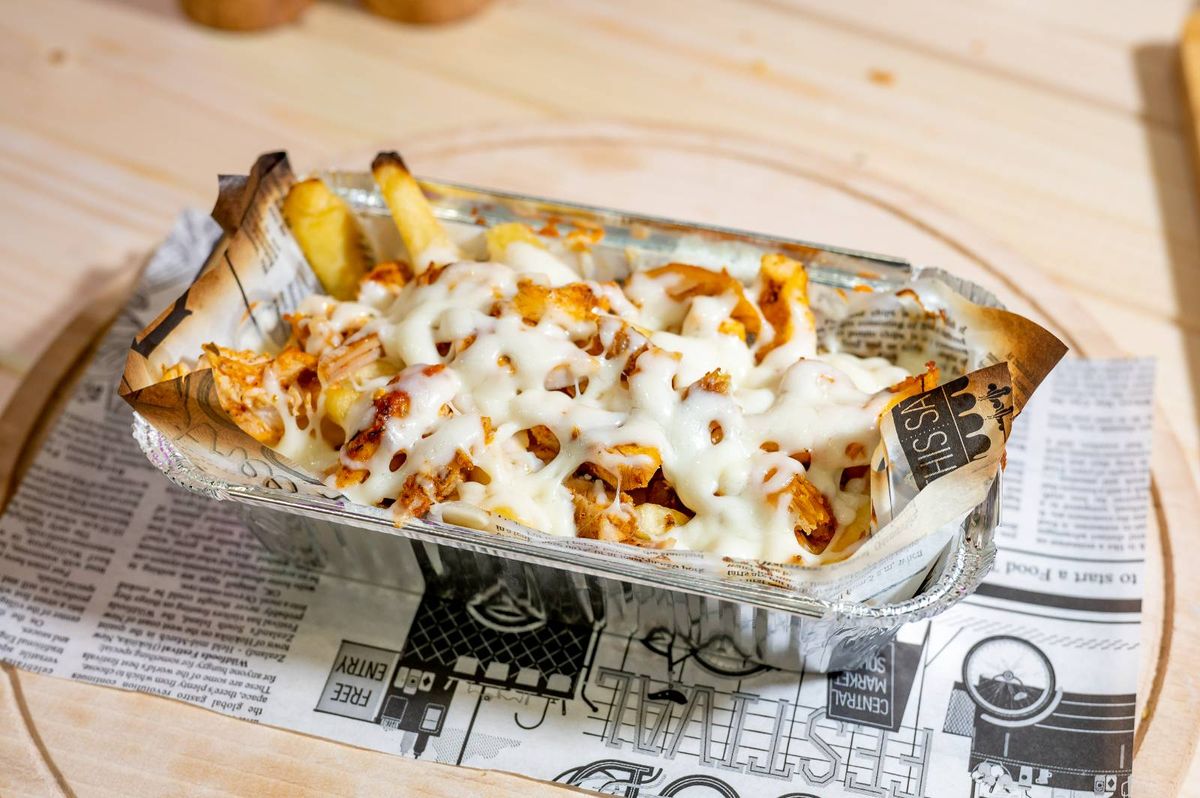 Cartofi cu carne de pui si mozzarella