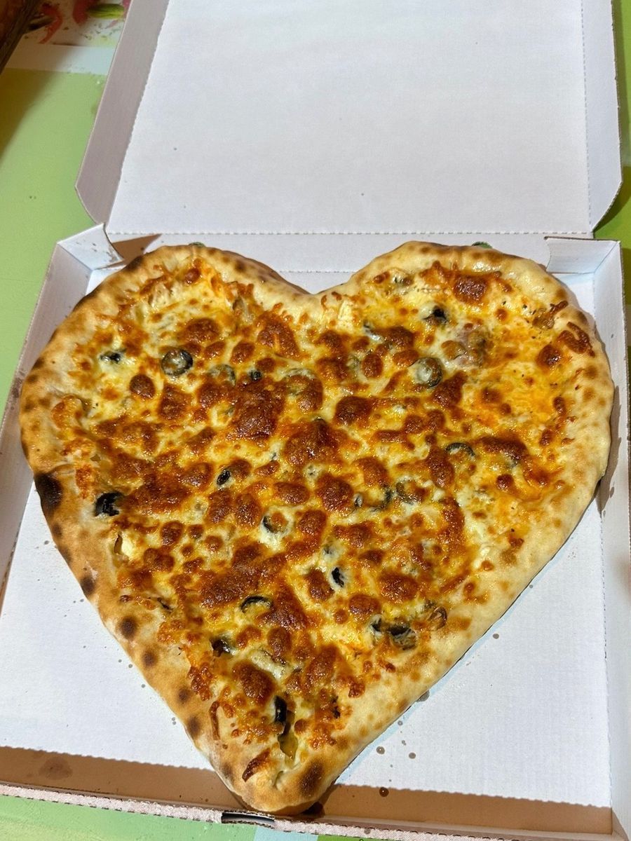 Pizza Dragostei -33cm