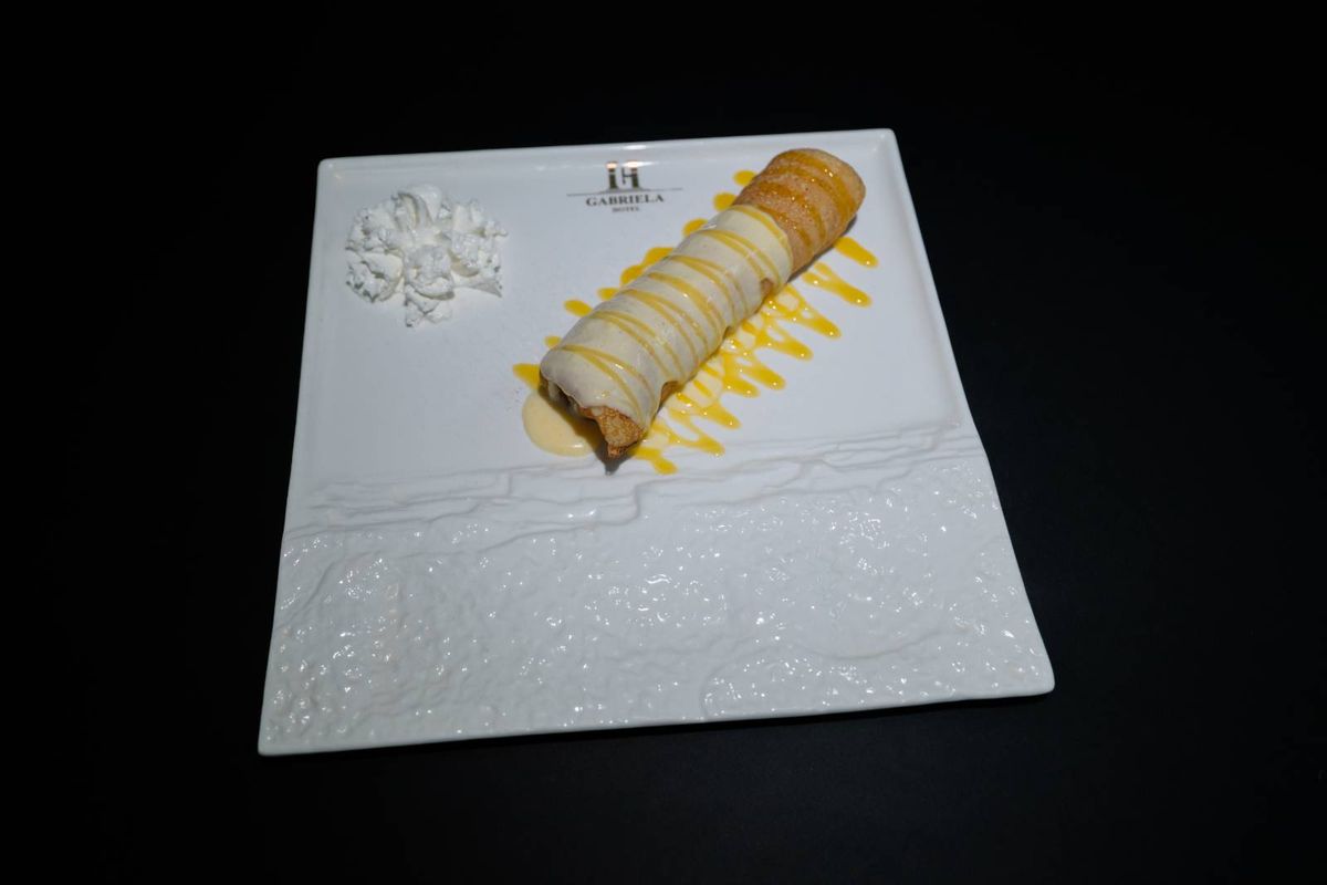 Clătite cu Brânză de Vaci