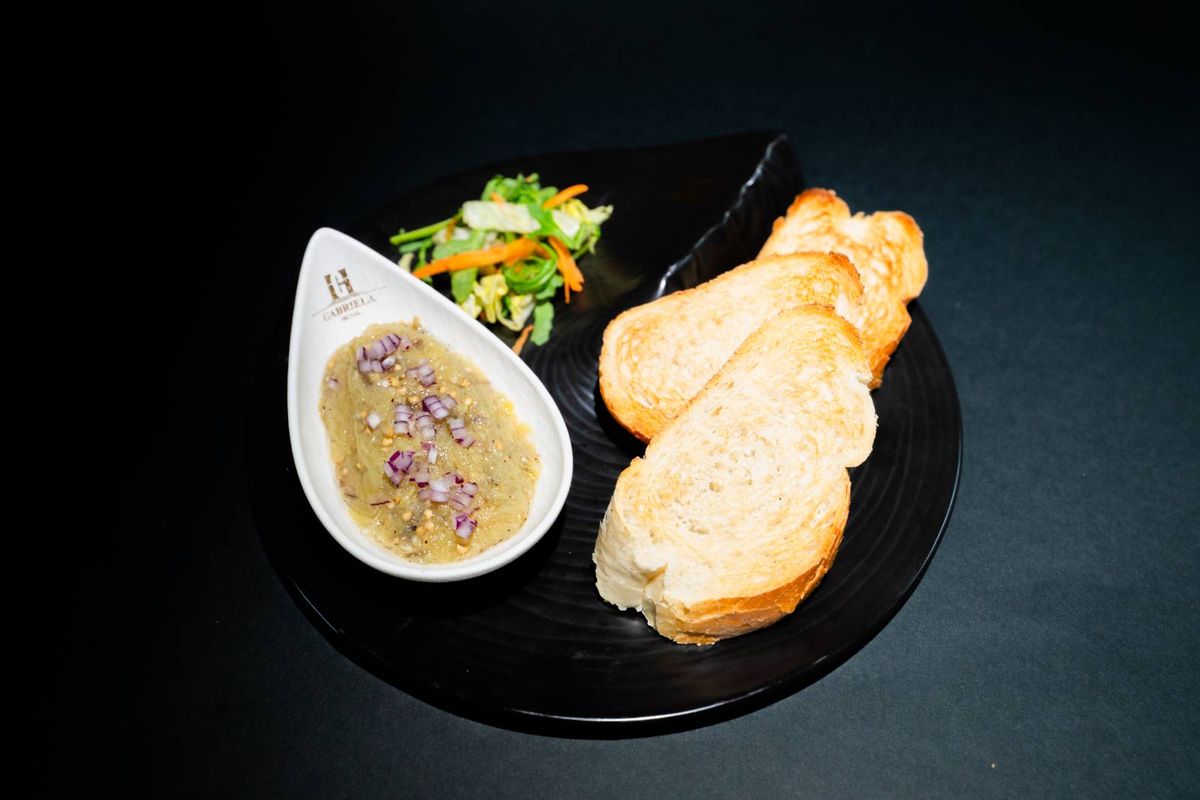 Vinete cu Ceapă Proaspătă și Ulei de Măsline / 50 Gr / 30 gr