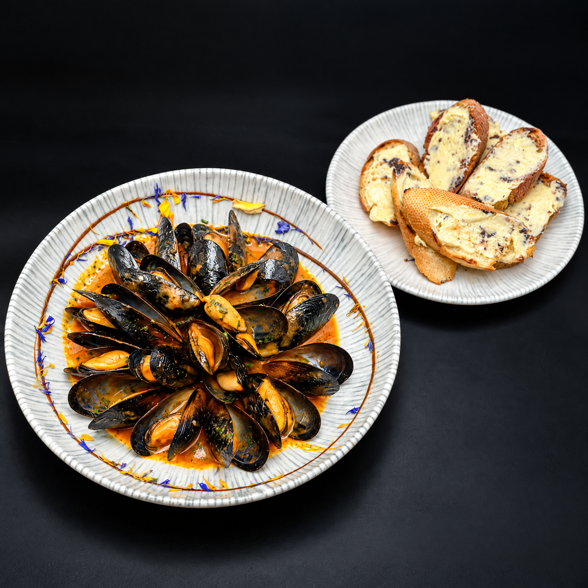 Midii în Sos Marinara