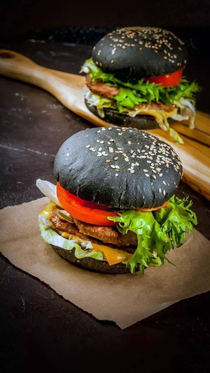 2 x Burger Pork & Cartofi