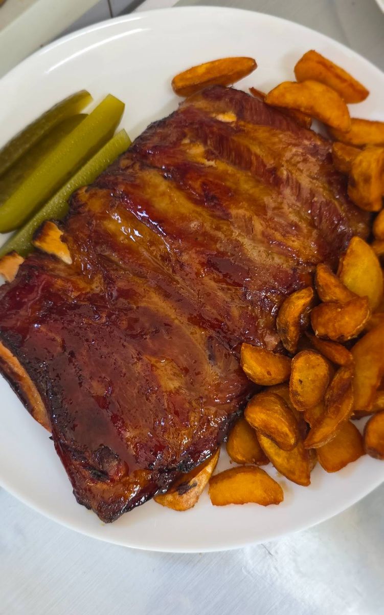 Costita de Porc Afumata & Cartofi Wadges  500g/150g