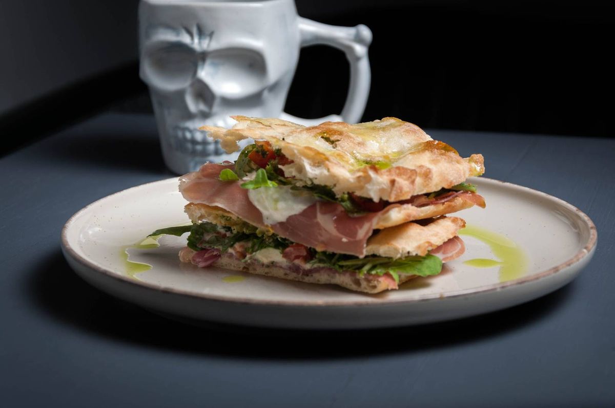 Sandwich Focacia cu Prosciutto