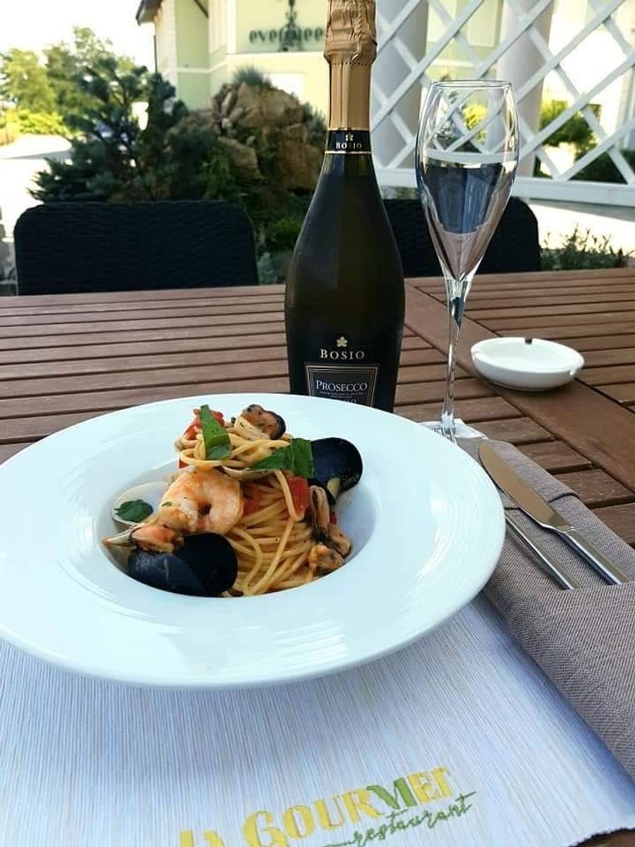 Spaghetti cu Fructe de Mare