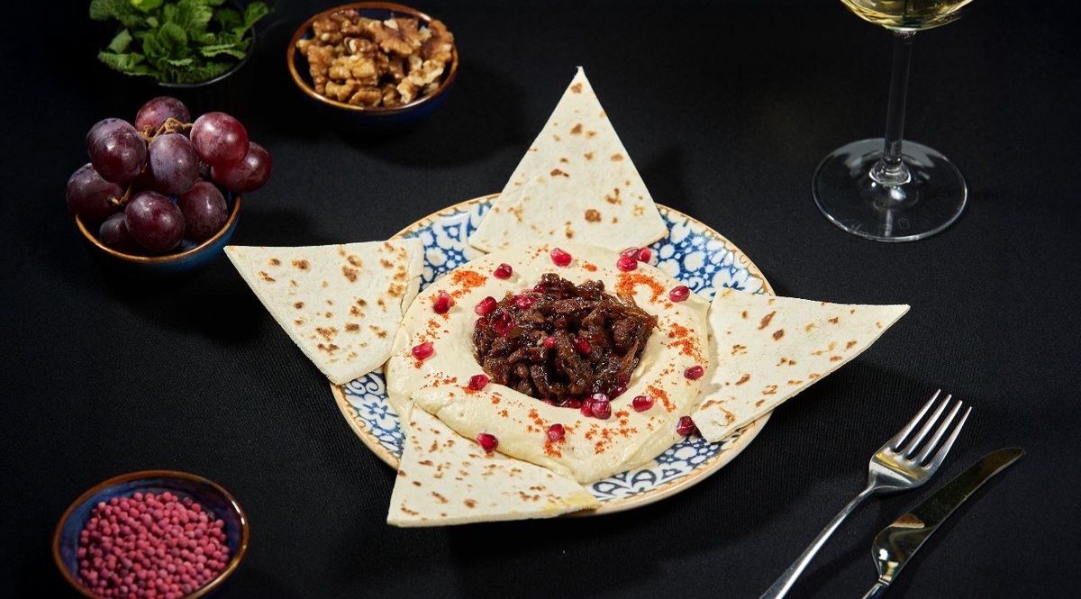 Hummus cu Vită
