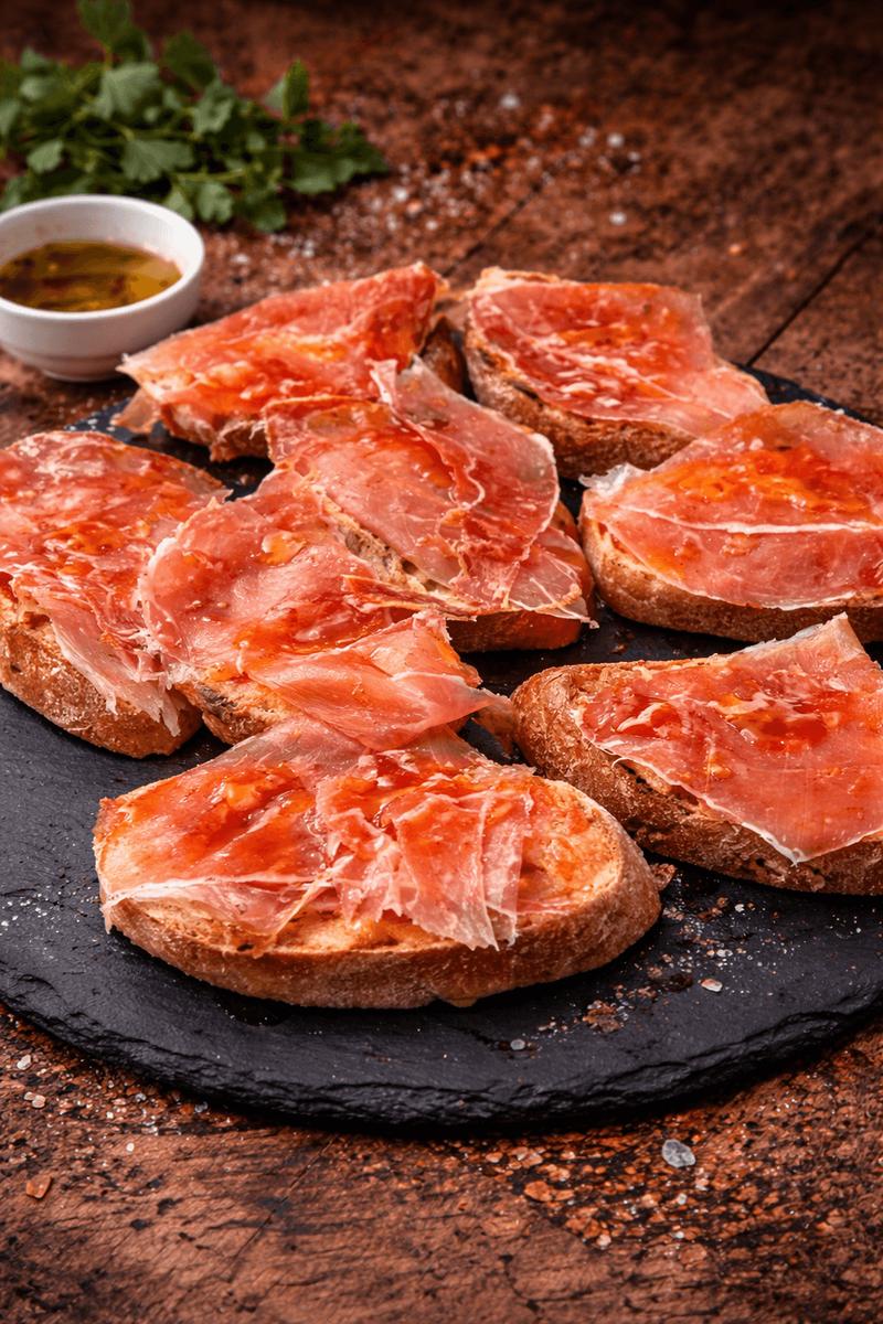 Bruschete cu Jamon și roșii 