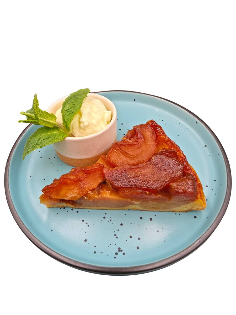 Tart Tatin with Baked Apples and Vanilla Ice Cream
