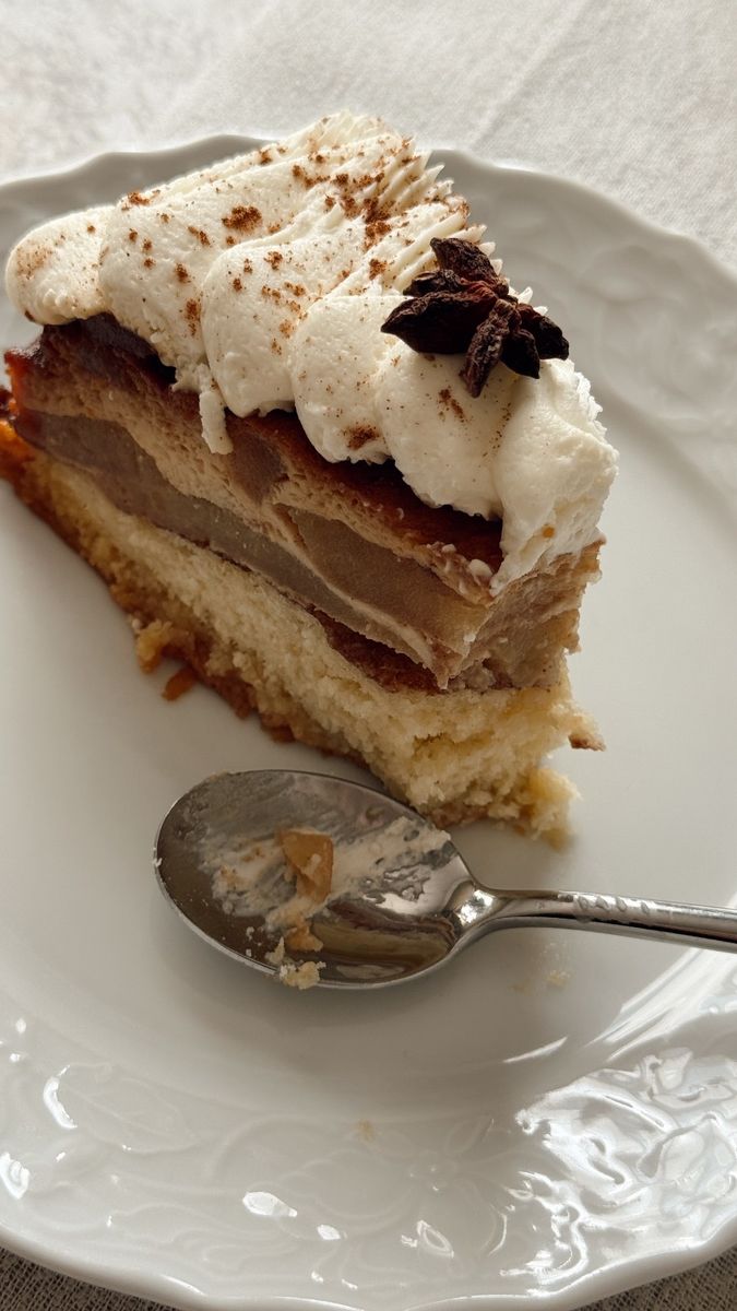 Tort Mere cu Crema de Zahar Ars si Mascarpone