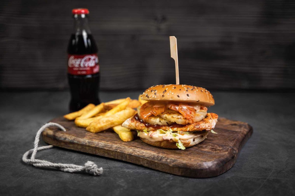 Asian Chicken Burger - Picant