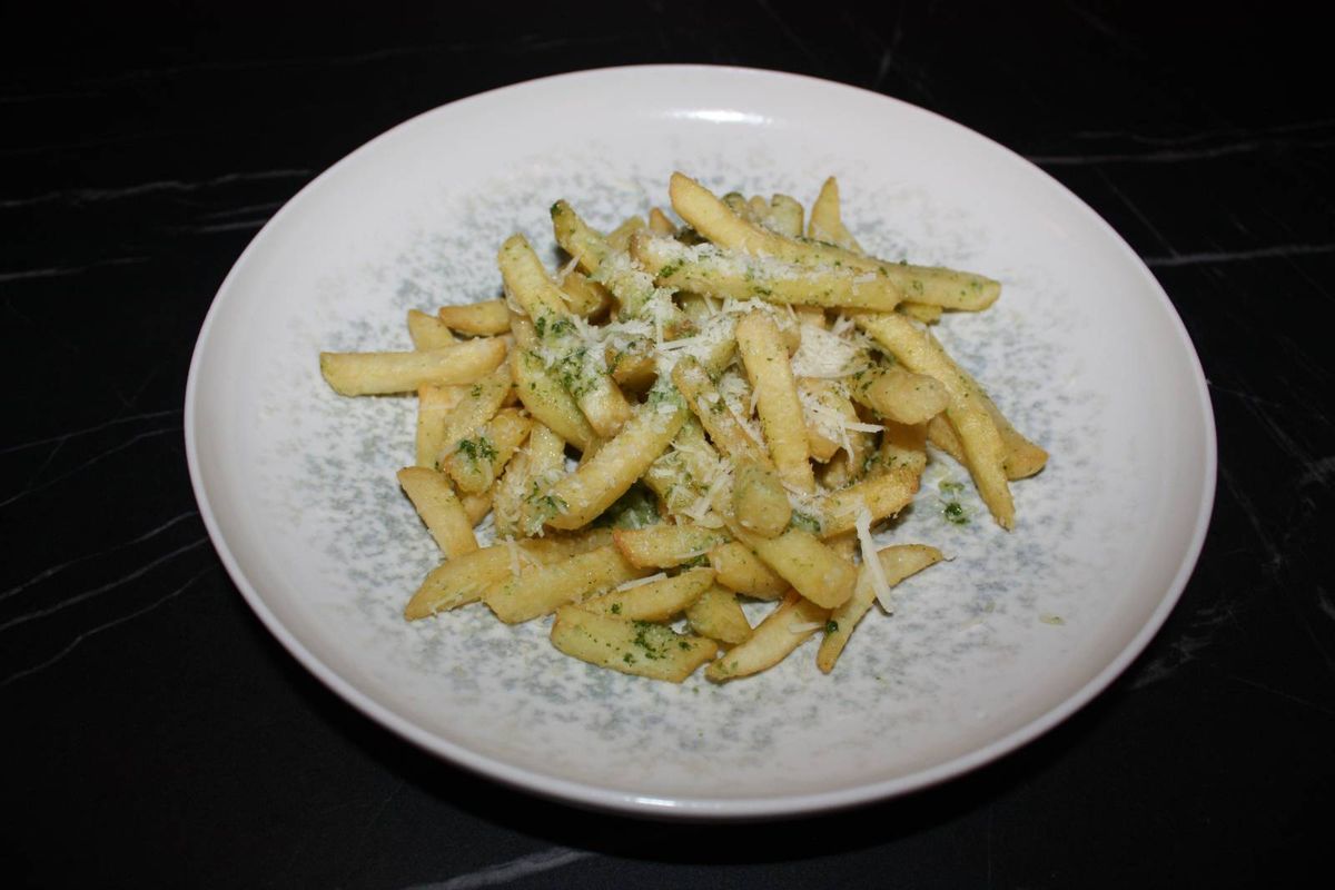 Cartofi Pai cu Parmezan si pesto verde