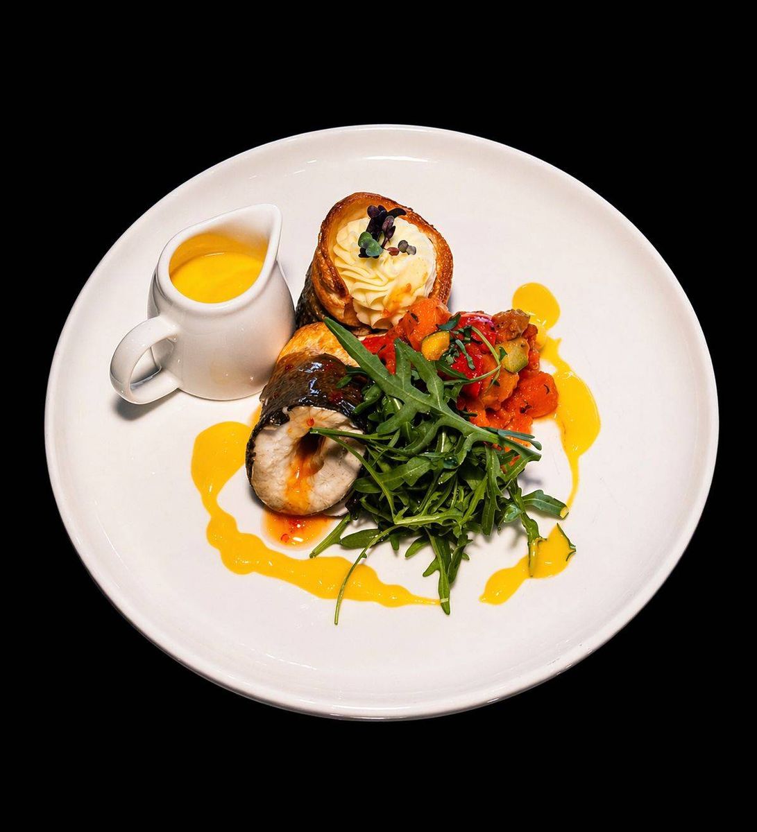 Biban de Mare la Cuptor cu Piure de Cartofi și Legume