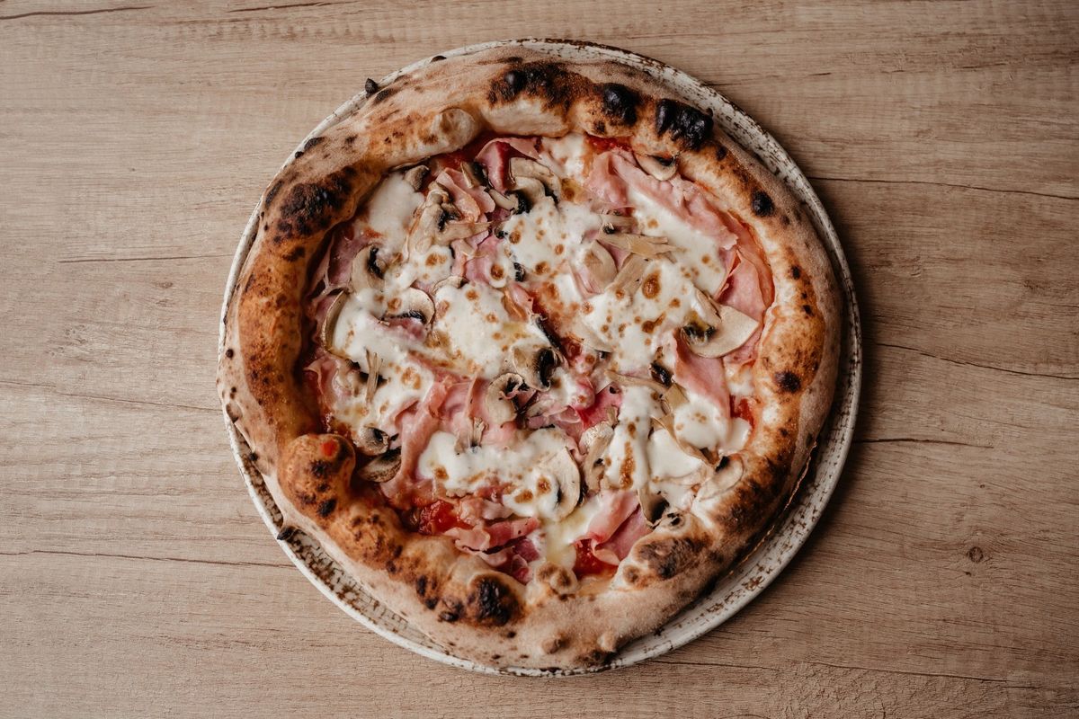 Prosciutto e Funghi