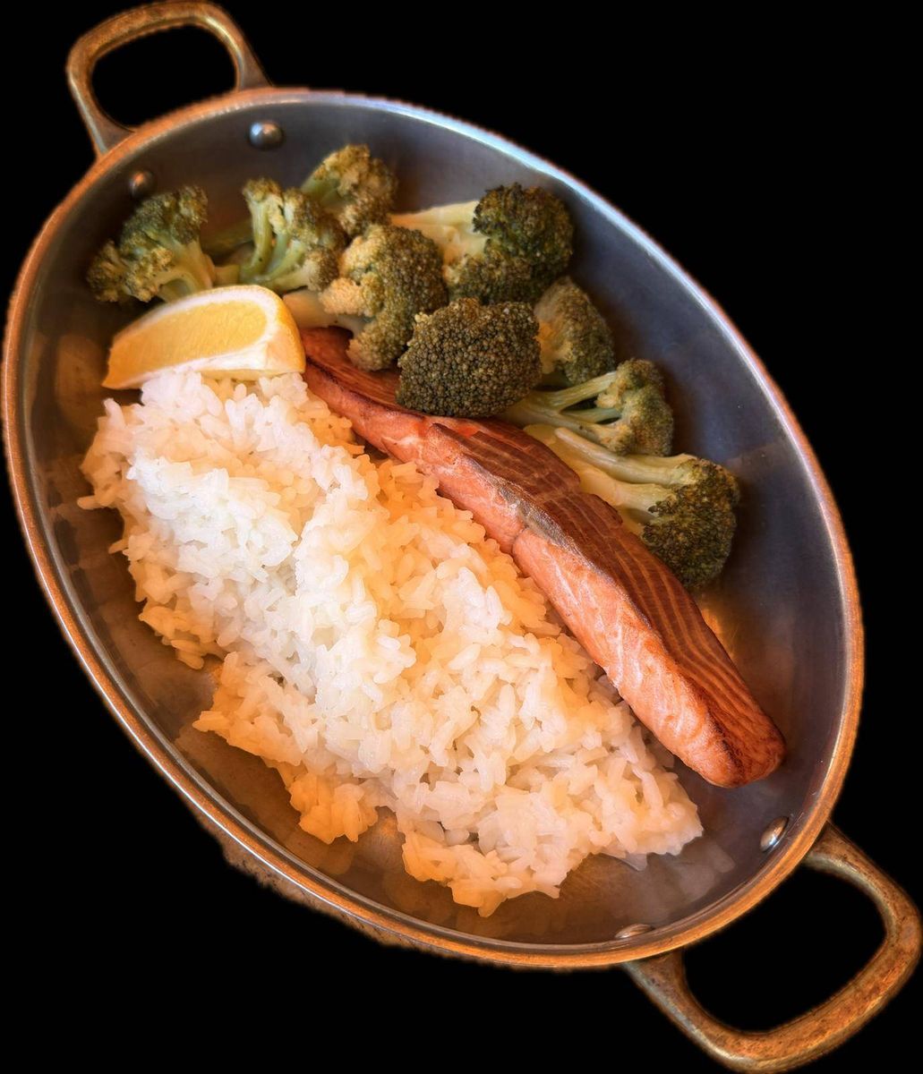 Somon la Cuptor cu Orez și Broccoli