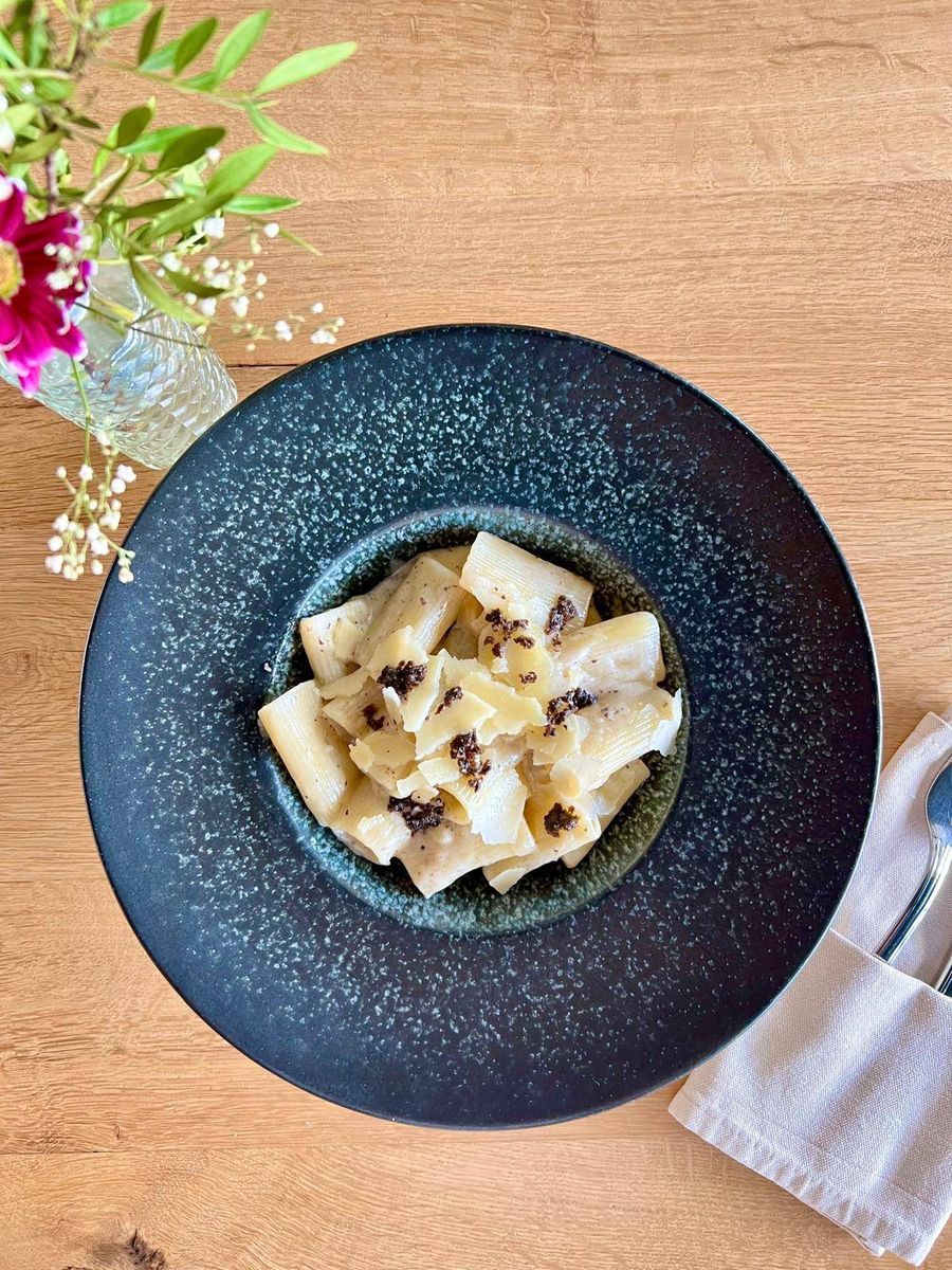 Rigatoni cu trufe