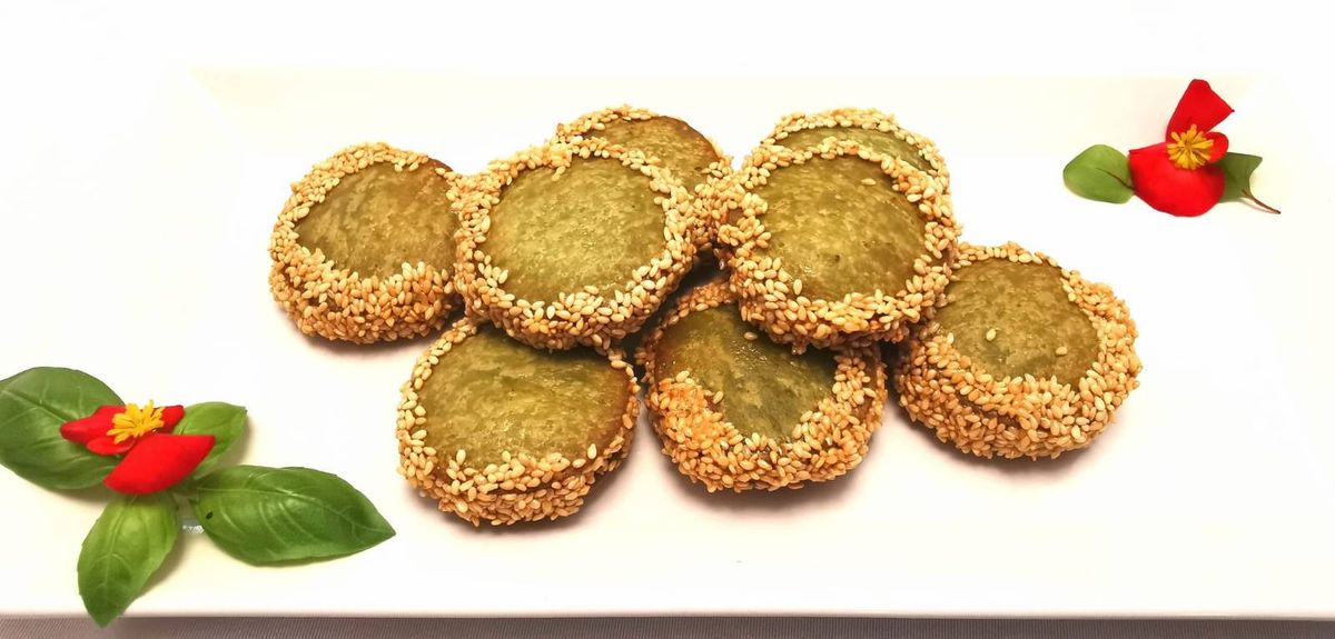 Prajitura cu Taro si Dulceata de Afine