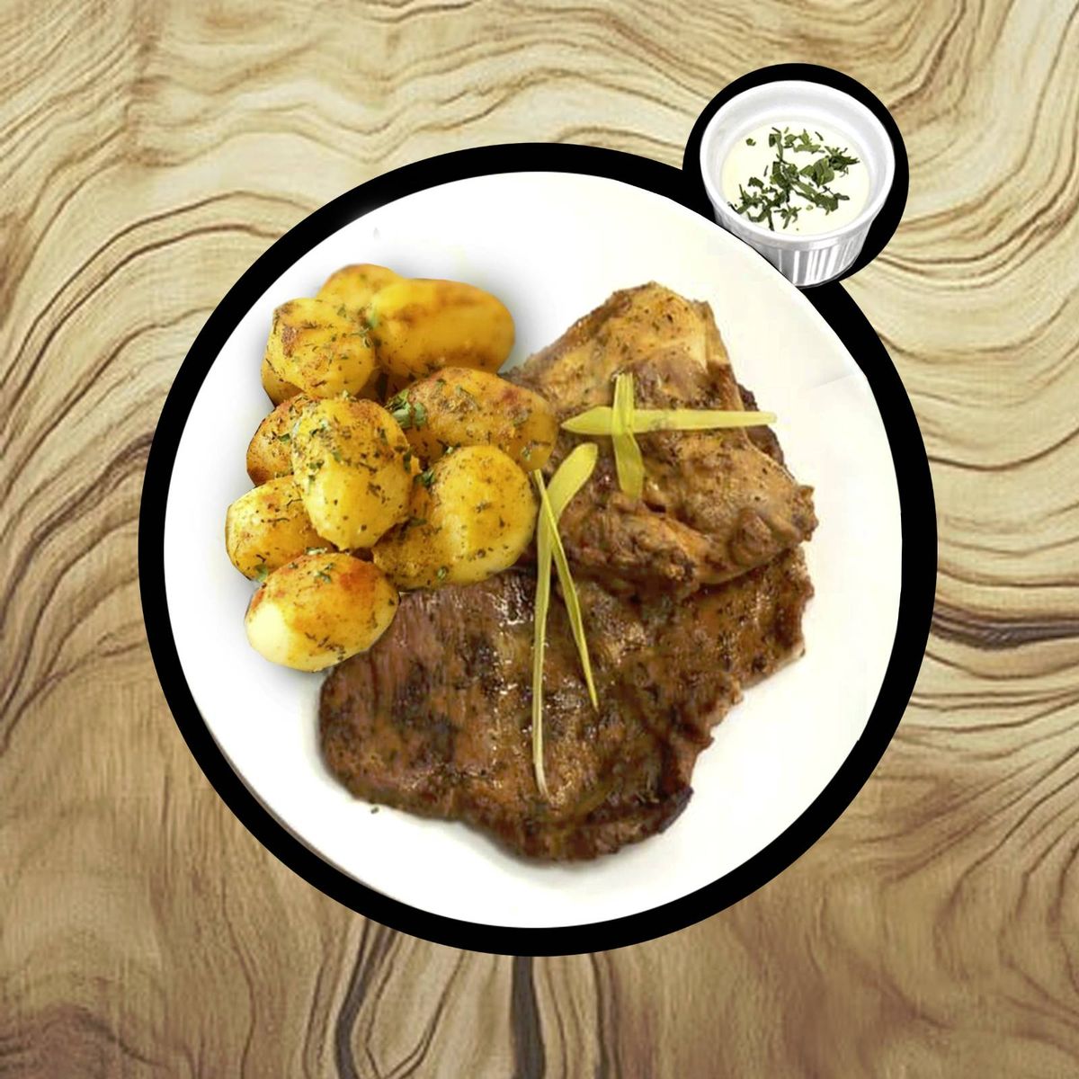 Ceafa de Porc Aromatizata cu Cartofi la Cuptor si Sos de Usturoi