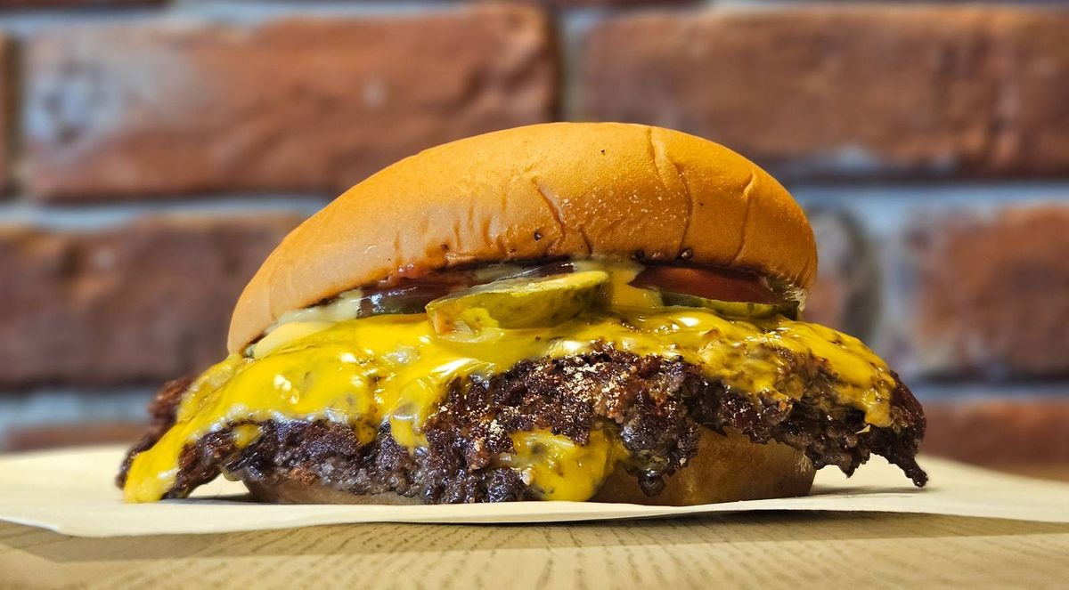 Classic Smash Burger