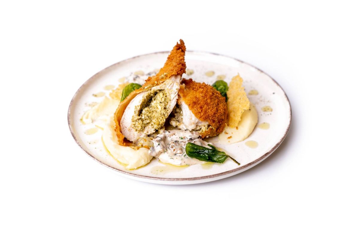 Piept de Pui cu Feta și Pesto