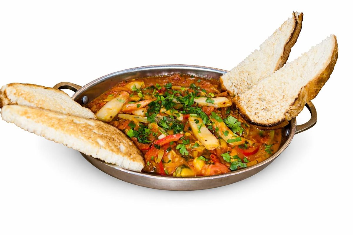 Tigaie Picanta cu Fructe de Mare/spicy Sea Food