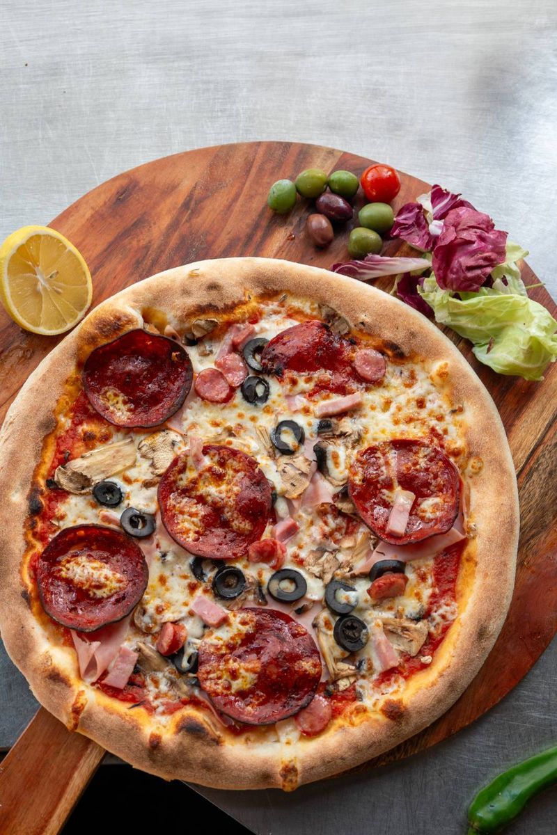 Pizza ”Buoni Amici''