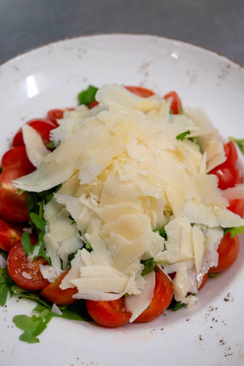 Insalata Cherry, Rucola, Parmigiano