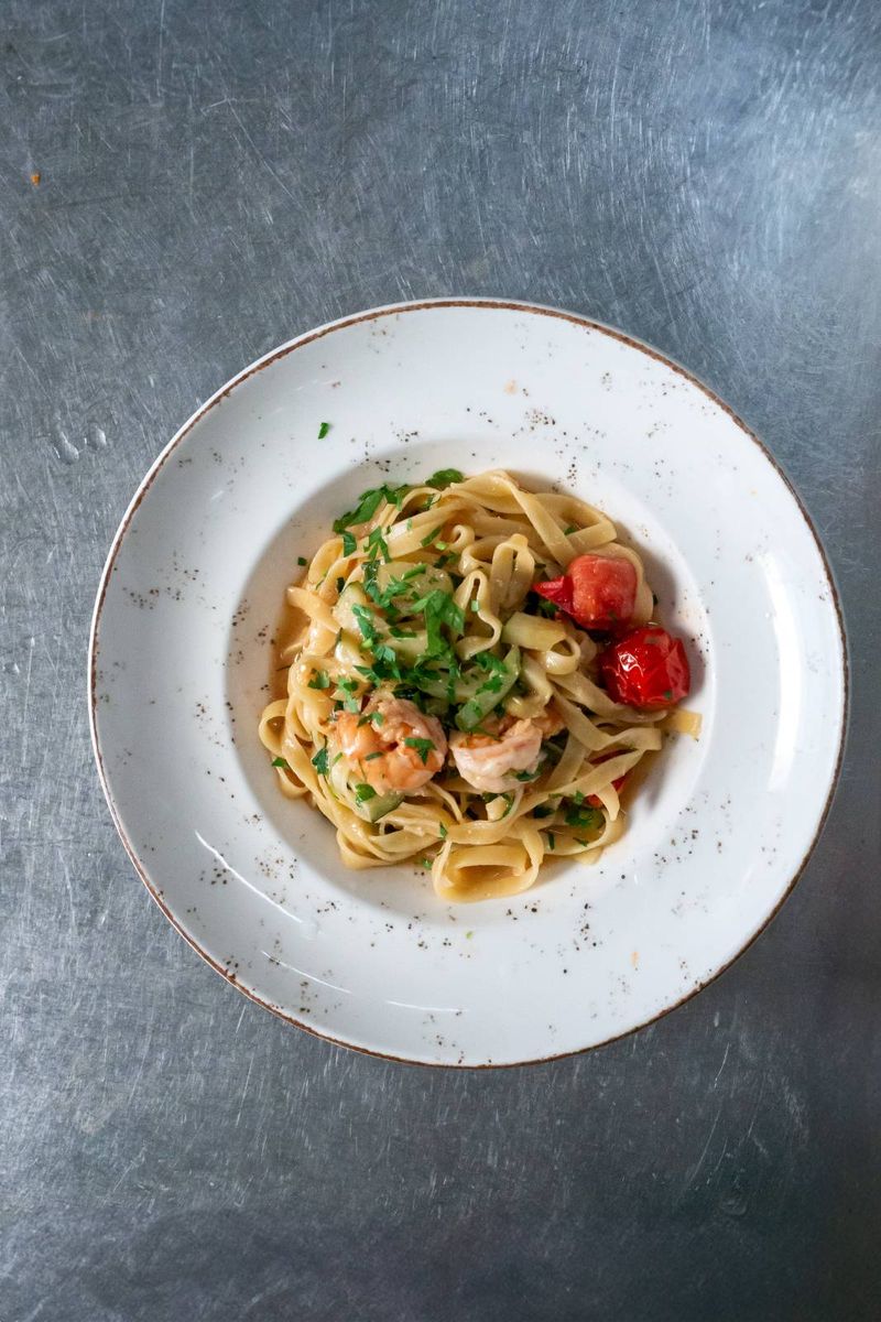 Tagliatelle con Zucchini e Gamberi