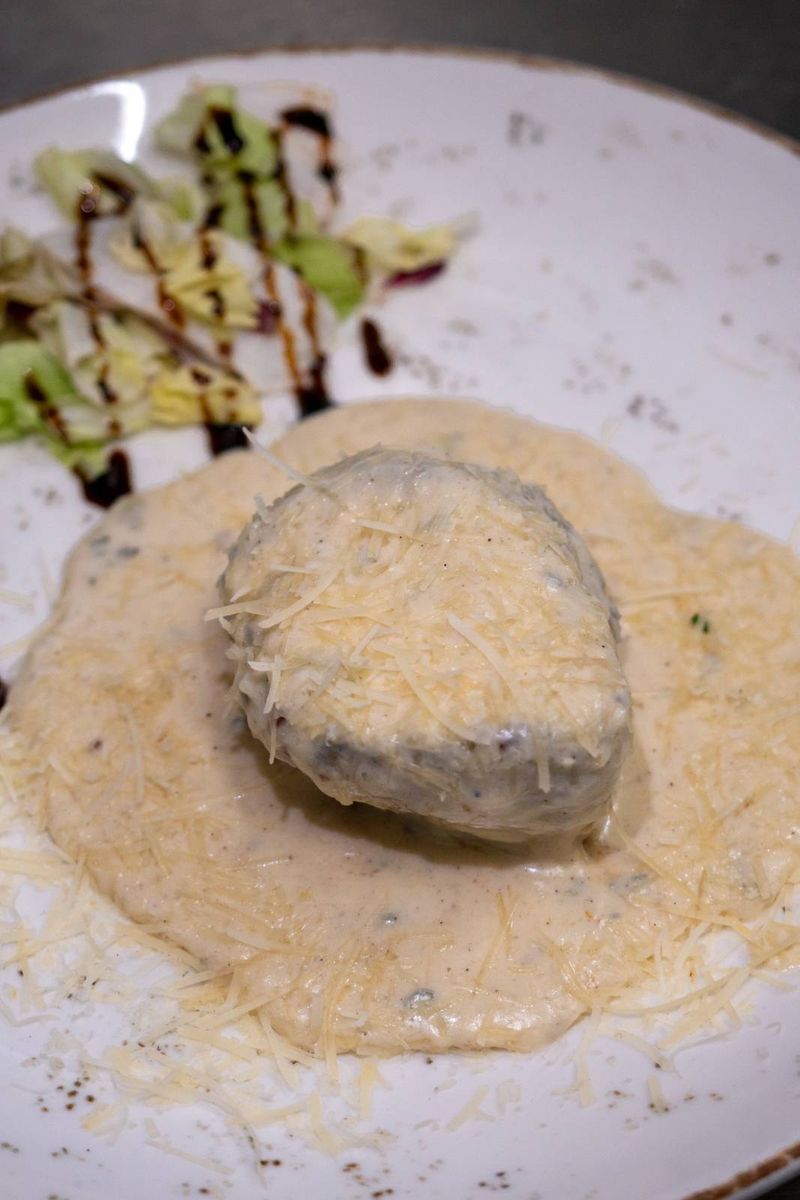 Filetto di Vitello ai Quattro Formaggi