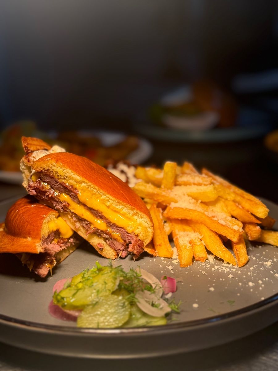 Ozn Truffle Burger