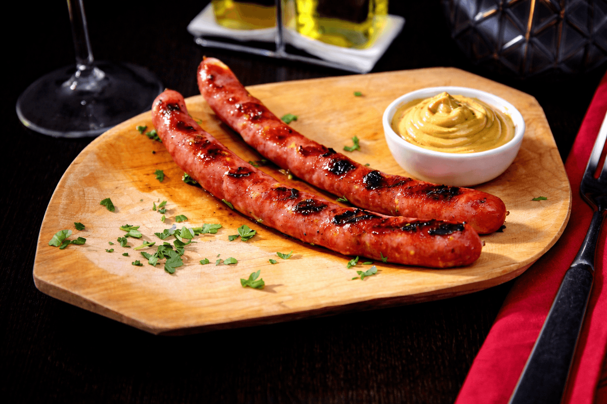 Cârnați la Grătar cu Muștar 