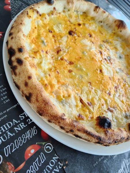 Pizza Quattro Forrmagi