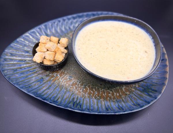Supa Crema de Hribi cu Crutoane/mushroom Cream Soup with Croutons/izletes Varganya Kremleves Krutonnal