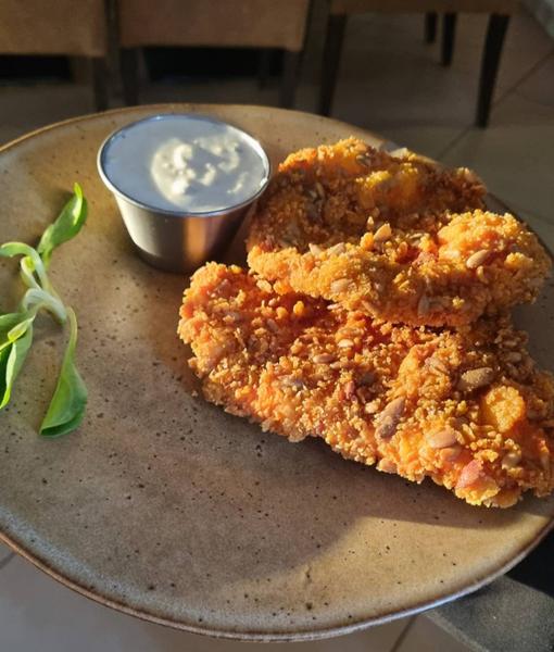 Snitel Din Piept de Pui in Crusta de Seminte/ Chicken Schnitzel in Seed Crust/ Csirkemell Szelett Magokkal Panirozva