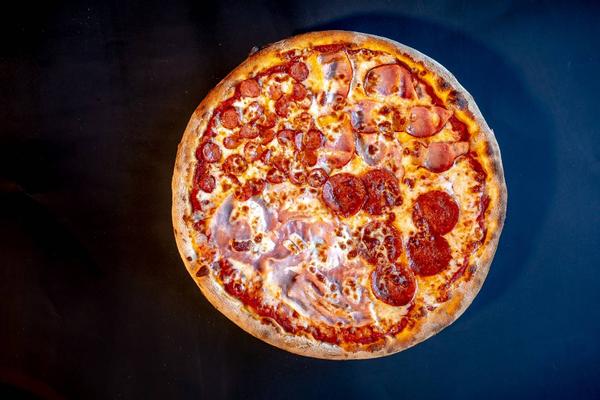 Pizza Quattro Carni