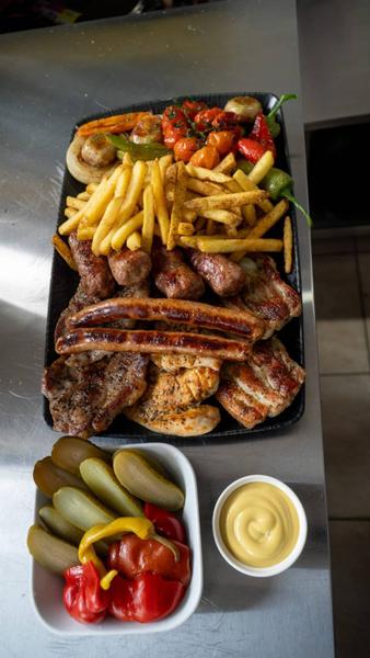 Platou Mix Grill 3 Persoane