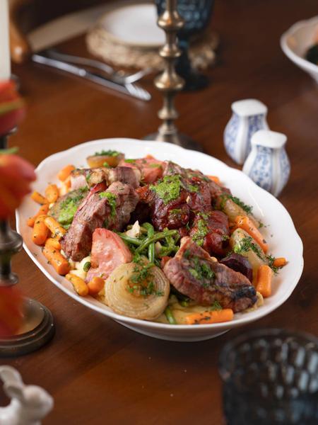 Platou cu carne de porc