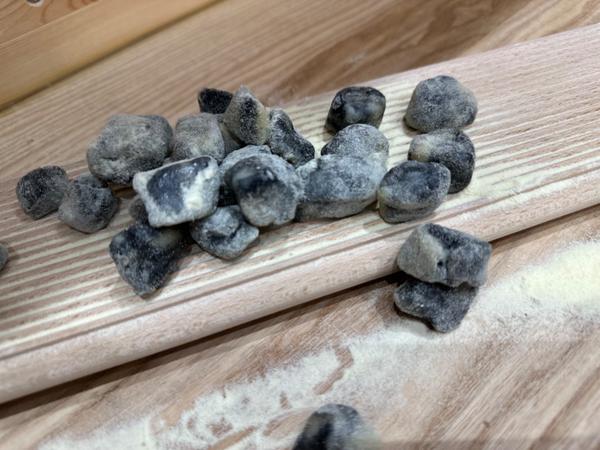Gnocchi Negri cu Cartofi