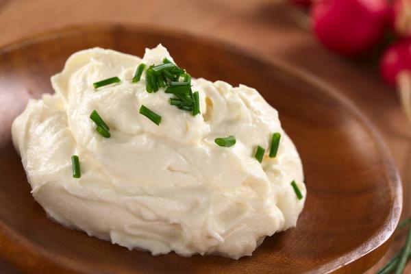 Brânza Cremoasă de Vacă 