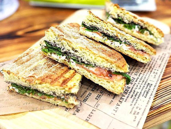 Focaccia Tonnata