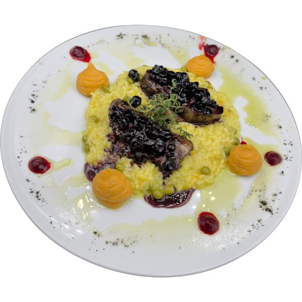 Piept de raţă în sos de Afine