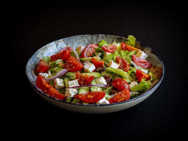 SALATĂ GRECEASCĂ